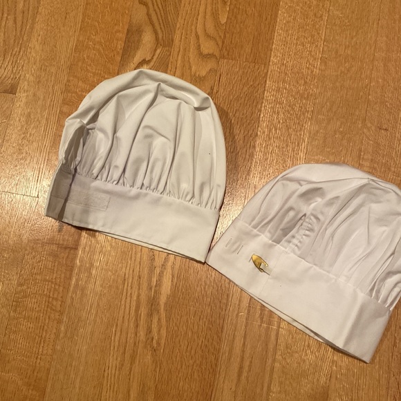 UMASS xs/bundle ~ CHEF Attire/UMass ~ collegiate - Hospitality essentials - Picture 10 of 12